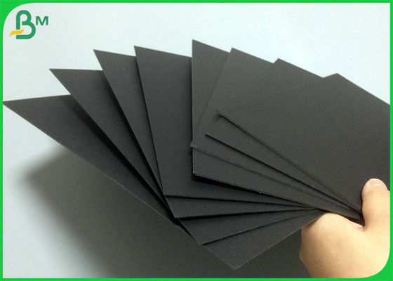 80gsm إلى 500gsm حجم الورق المقوى الأسود مخصص لصنع علب الهدايا