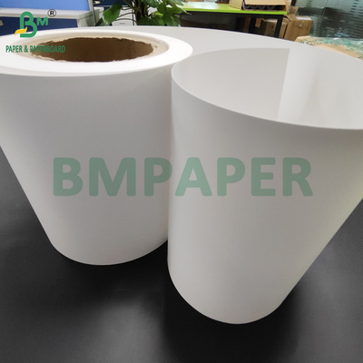 200 ميكرون ورق PP الاصطناعي لعرض الملصقات 52 × 48 سم UV Ink Offset Printing