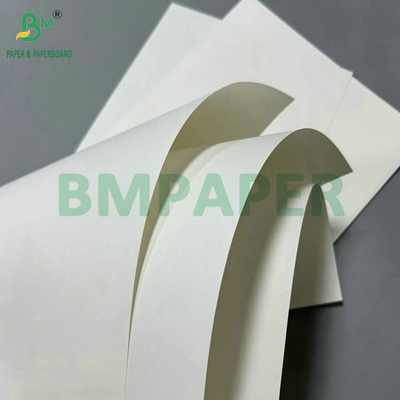 ورق الكرافت الأبيض المبيض القوي لحقائب التسوق 787mm 1092mm