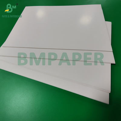 270gsm 330gsm FBB GC1 الورق المقوى للصناديق الدوائية 61 x 156cm دائمة
