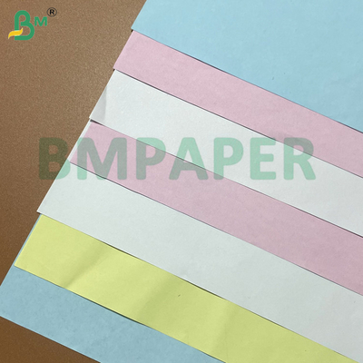 الورق غير الكربوني الملون CB / CF / CFB A2 50-75gsm 650x910mm وحجم الرسالة للحصول على النموذج والطباعة