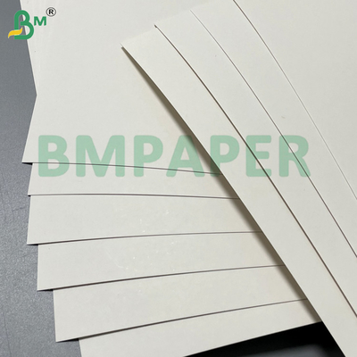 المقاومة للرطوبة عالية قابلة للتوسع الصف الغذائي 250gsm 275gsm الورق المقوى الأبيض لتغليف الأطعمة المجمدة