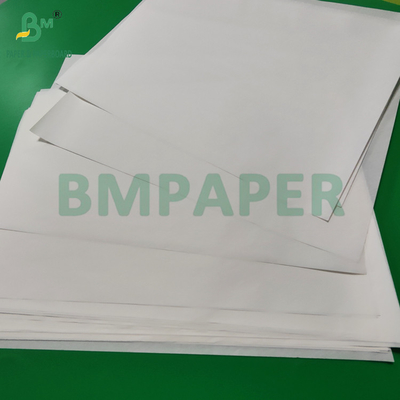 حرة من PFAS 35gsm 40gsm كيت 7 ورق أبيض مضاد للدهون للأطعمة المقلية 105 سم