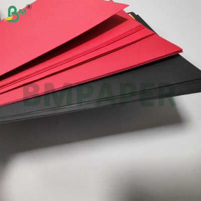 ورق مقوى ملون أسود أحمر بوزن 250 جرامًا للمتر المربع و 300 جرامًا للمتر المربع لعلب الهدايا، صلابة عالية