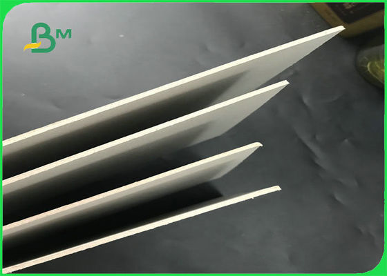 2.2 مم 2.25 مم 700 * 1000 مم لوح الورق الرمادي مع FSC لصناديق التعبئة والتغليف