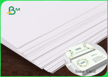 FSC & ISO عالية السماكة العاج ورقة المجلس C1S الأبيض كرتون 1.35MM 1.5MM لصنع بطاقة الاسم