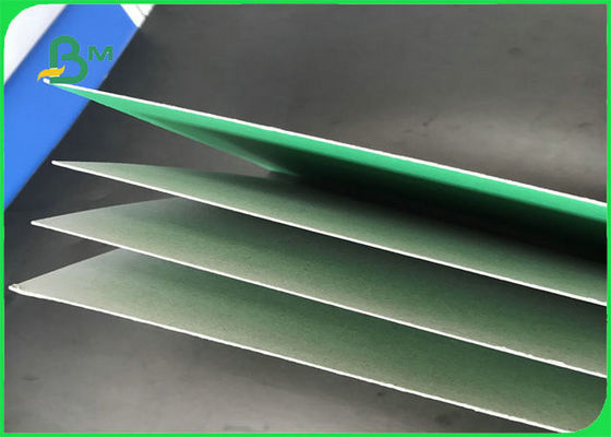 FSC معتمد 1.0 مم - 3.0 مم غير مصقول الأخضر من الورق المقوى مع stifiness كبيرة لحزم صناديق