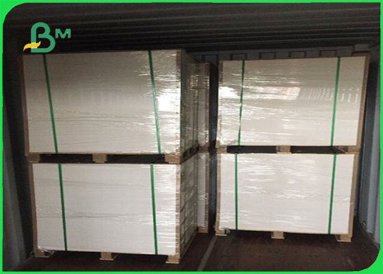 FSC الحرير مات ورقة 100/115/120/150 / 300GSM تأثير الطباعة السلس جيدة