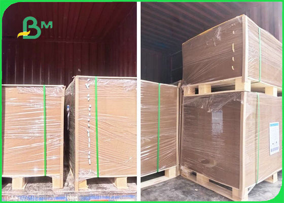 125gsm - 400gsm FSC معتمد من ورق الكرافت البني البكر للحقائب الورقية